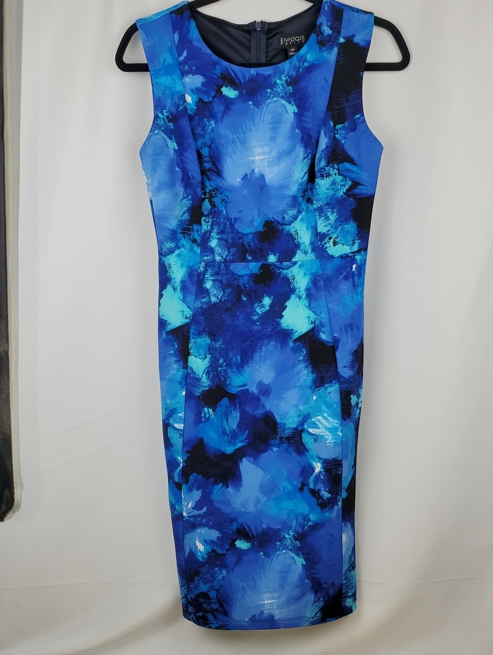Enfocus Petite Blue Abstract Print Midi Sheath Dress